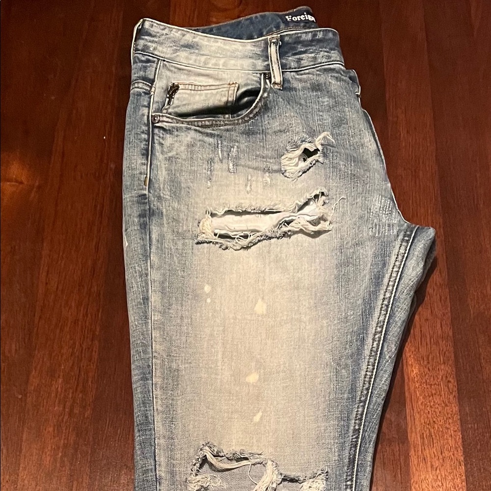 Mens Slim fit ripped jeans size (34)